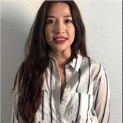 Offro lezioni private a bambini delle scuole elementari e medie, adattandole alle loro esigenze, sempre dall'entusiasmo d'imparare